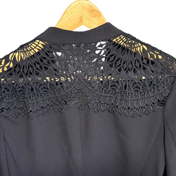 Kobi Halperin Navy Blazer with Lace Back Detail – Size L - Picture 3 of 5